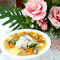 Soup yến vi cá