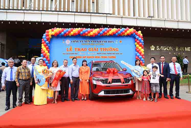 YẾN SÀO KHÁNH HÒA TRAO GIẢI LỚN TẠI TÂY NGUYÊN - 3 CHỦ NHÂN MAY MẮN RINH QUÀ KHỦNG!