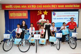 YẾN SÀO KHÁNH HÒA ĐỒNG HÀNH CÙNG BÁO CHÍ THƯỜNG TRÚ KHÁNH HOÀ CHẮP CÁNH ƯỚC MƠ ĐẾN TRƯỜNG