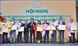 YẾN SÀO KHÁNH HÒA THAM DỰ HỘI NGHỊ GẶP MẶT DOANH NHÂN NHÂN NGÀY DOANH NHÂN VIỆT NAM 13/10