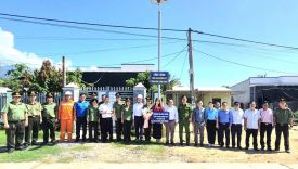 CÔNG AN TỈNH KHÁNH HÒA BÀN GIAO CÔNG TRÌNH AN SINH XÃ HỘI VÀ TRAO 40 SUẤT QUÀ TẠI XÃ TÂY NINH HÒA