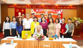 Công ty Yến sào Khánh Hòa tặng quà Tết cho các đối tượng chính sách và gia đình khó khăn