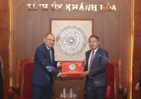 Bí thư Tỉnh ủy Nguyễn Hải Ninh tiếp Đại sứ nước Cộng hòa Kazakhstan tại Việt Nam 