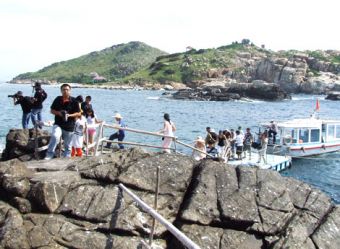 Du lịch đảo yến Hòn Nội